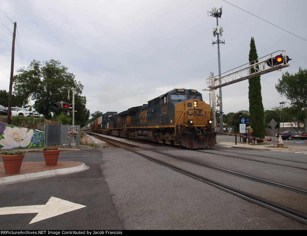 CSX 7018